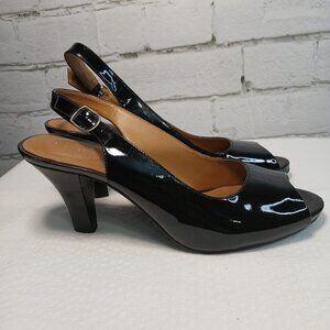 CLARKS BLACK PATENT LEATHER PEEP TOE SLING BACK HEELS, LIKE NEW WOMENS SIZE 9.5